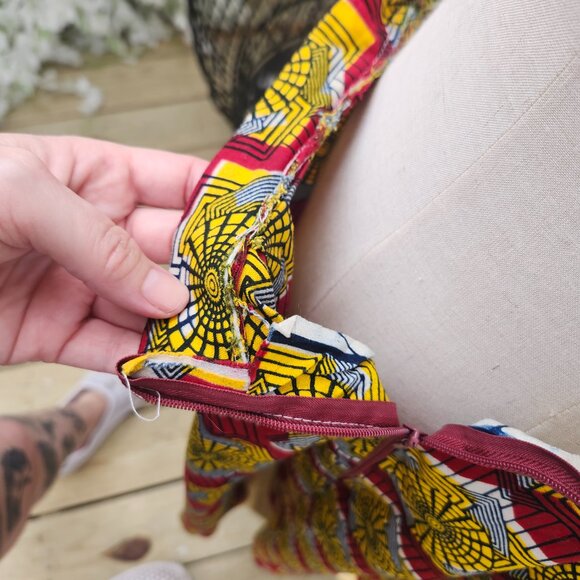 Tia Skirt / Vintage Handmade Yellow & Black Geometric Print Hi-Lo Red Skirt - Picture 12 of 12